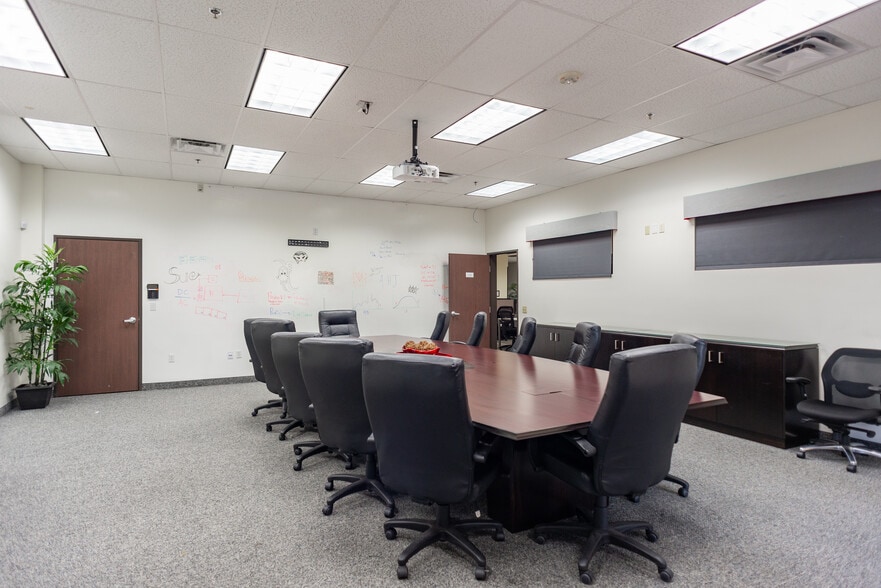 More Photos Of 311 E Warm Springs Rd, Las Vegas Office For Lease
