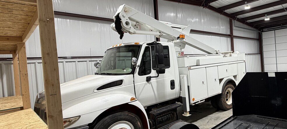 More Photos Of 9315 W Reno Ave, Oklahoma City Warehouse For Sale