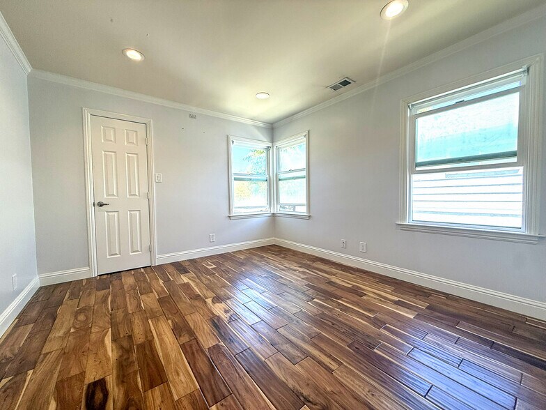More Photos Of 1257 Magnolia St, San Carlos Land For Sale