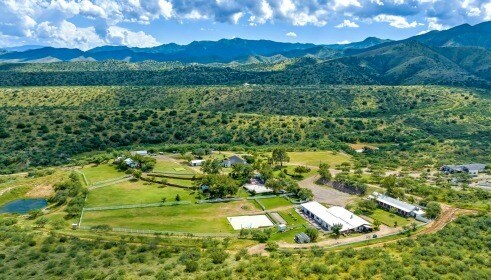 More Photos Of 36033 S Mt Lemmon Rd, Oracle Hospitality For Sale