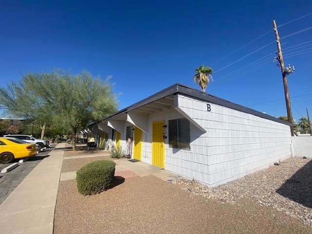 More Photos Of 4444 E Fairmount St, Tucson Apartments For Sale