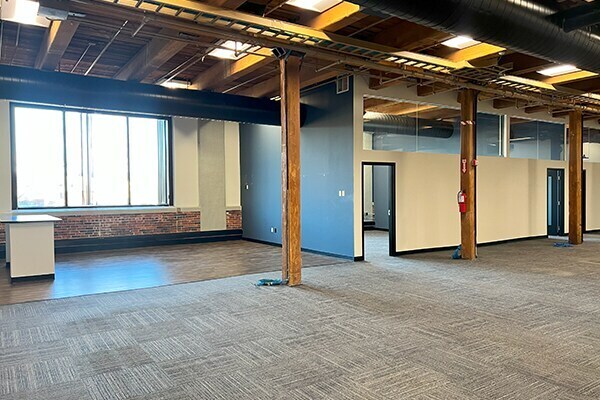 More Photos Of 1-86 High St, North Andover Unknown For Lease