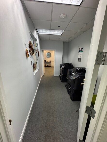 More Photos Of 301 E Yamato Rd, Boca Raton Office For Lease