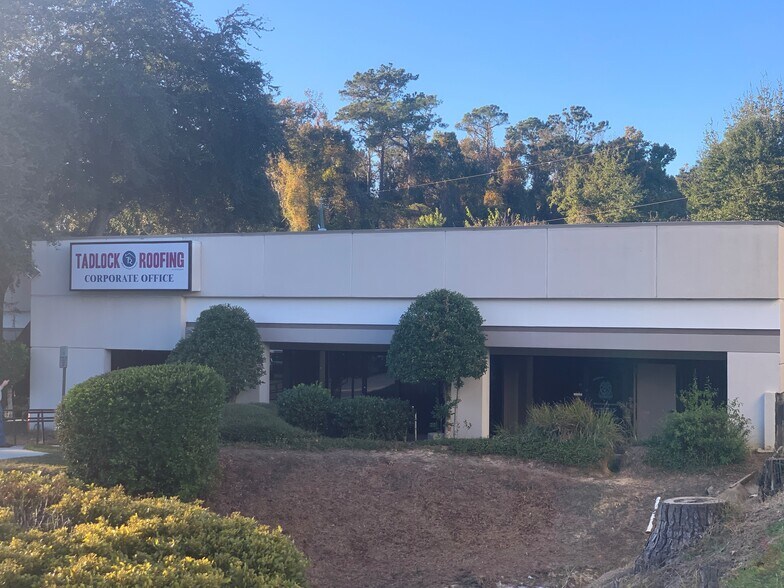 More Photos Of 502 Capital Cir SE, Tallahassee Office For Sale