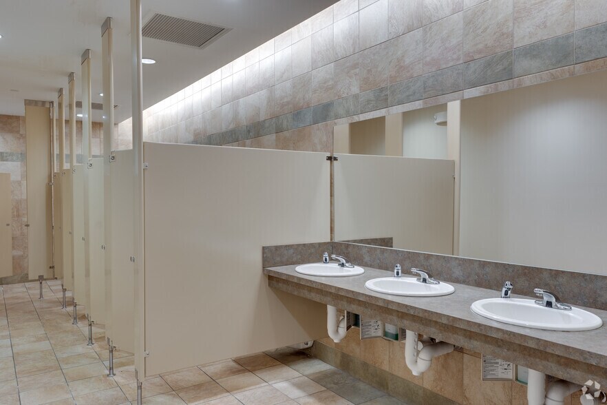 Photo of 1st Floor Ste 800