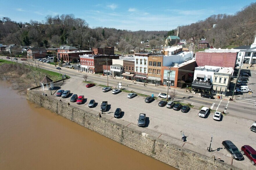 More Photos Of 116 W Main St, Pomeroy Flex For Sale