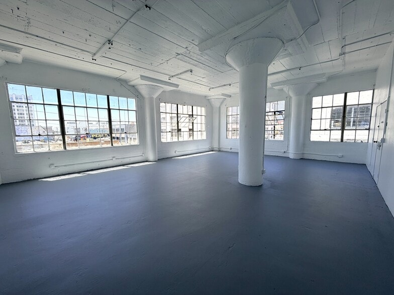 Primary Photo Of 1048 Santee St, Los Angeles Warehouse For Lease