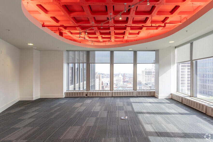 More Photos Of 100 N Charles St, Baltimore Office For Sale