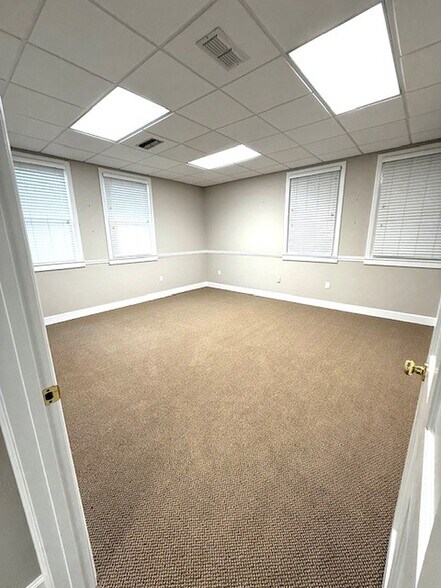 More Photos Of 2882 Remington Green Cir, Tallahassee Office For Lease