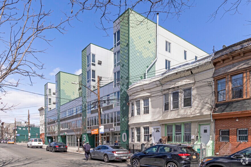 More Photos Of 2330 Hoffman St, Bronx Apartments For Lease