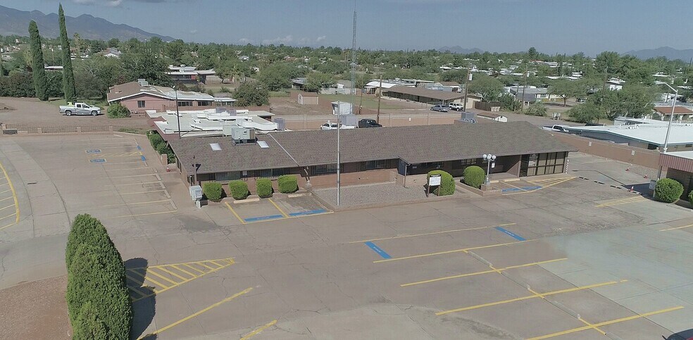 More Photos Of 3965 E Foothhills Dr, Sierra Vista Medical For Sale