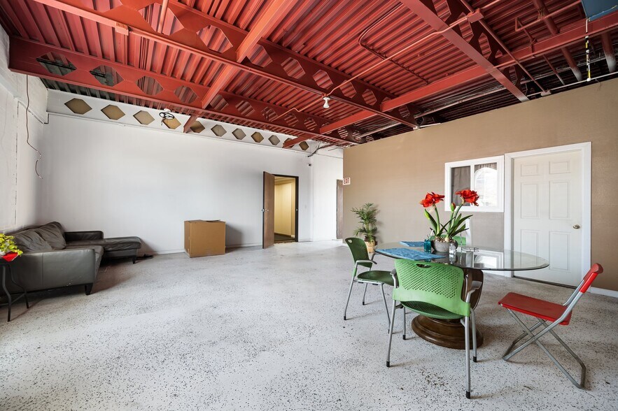 More Photos Of 9920 Arlington Ave, Riverside Warehouse For Sale