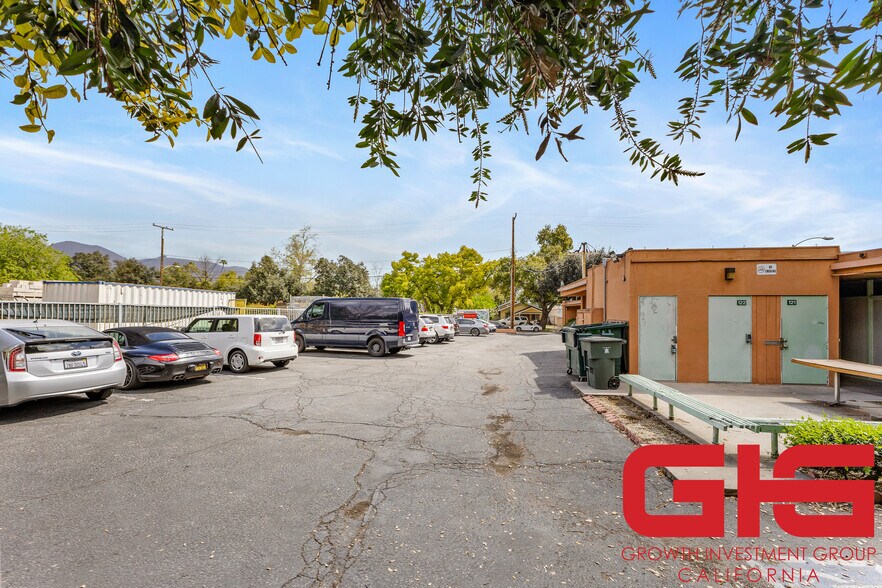 More Photos Of 1245 E Walnut St, Pasadena Loft Creative Space For Sale