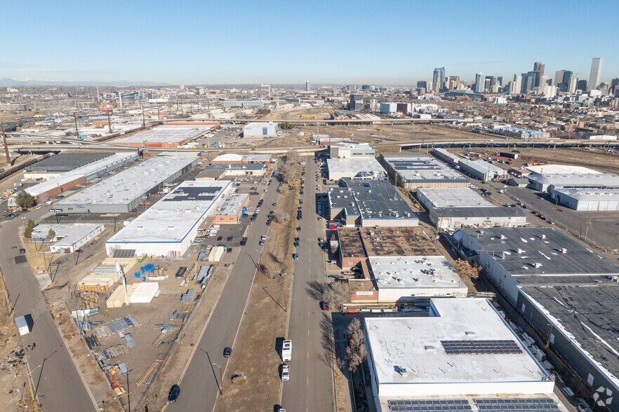 More Photos Of 380-400 Quivas St, Denver Warehouse For Sale