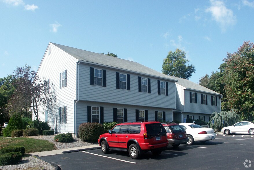 More Photos Of 17 Woodland Rd, Madison Medical For Sale