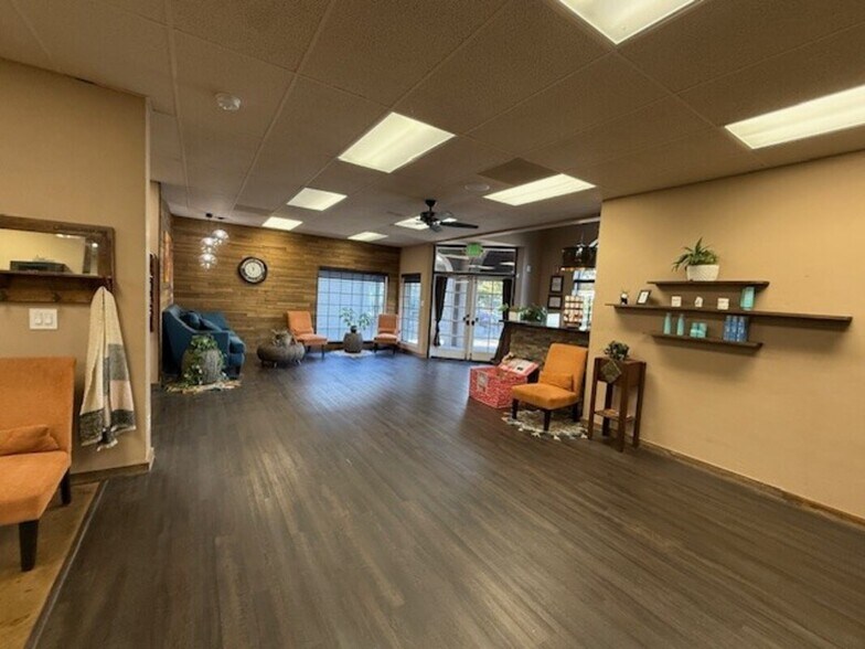 More Photos Of 6 S Central Ct, Stockton Office For Lease