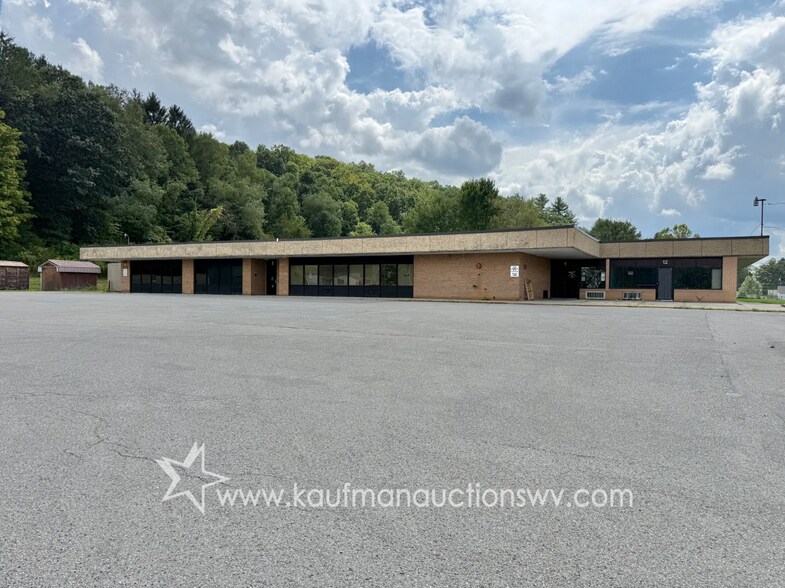 More Photos Of 410 Kennedy St, Elkins Schools For Sale
