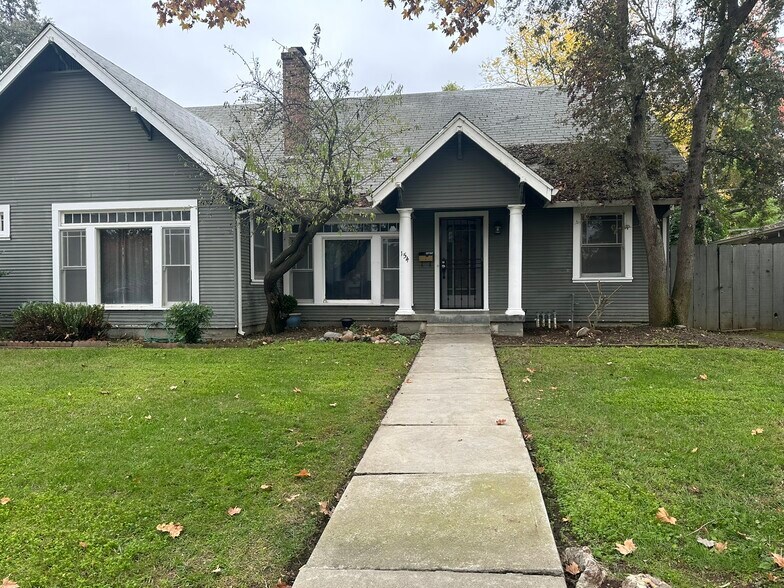 More Photos Of 150 W Stadium Dr, Stockton Apartments For Sale