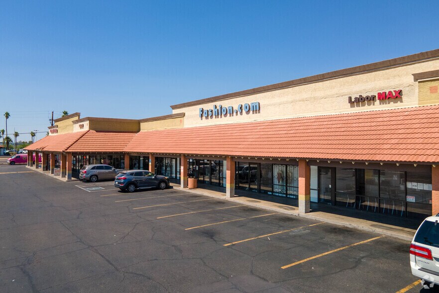 More Photos Of 1010-1140 S Country Club Dr, Mesa Unknown For Lease