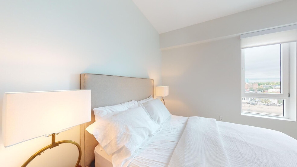 More Photos Of 45 Brighton Ave, Allston Apartments For Lease