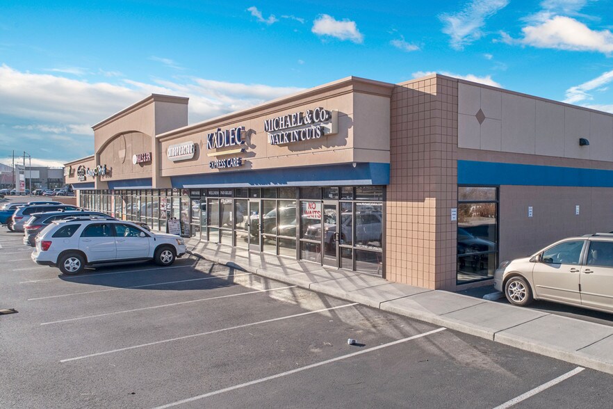 More Photos Of 2560-2588 Queensgate Dr, Richland Freestanding For Lease