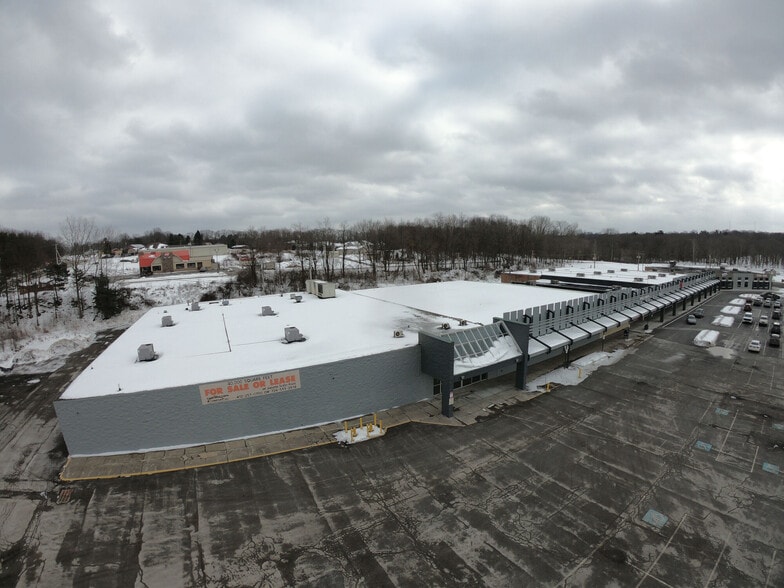 More Photos Of 2656 Ellwood Rd, New Castle General Retail For Sale