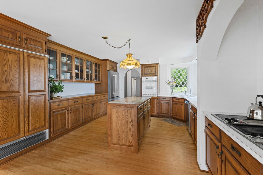 More Photos Of 540 North St, Green Lake Storefront Retail Residential For Sale