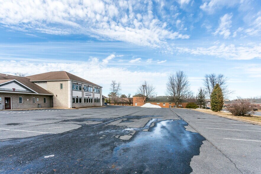 More Photos Of 1947 Medical Ave, Harrisonburg Medical For Lease