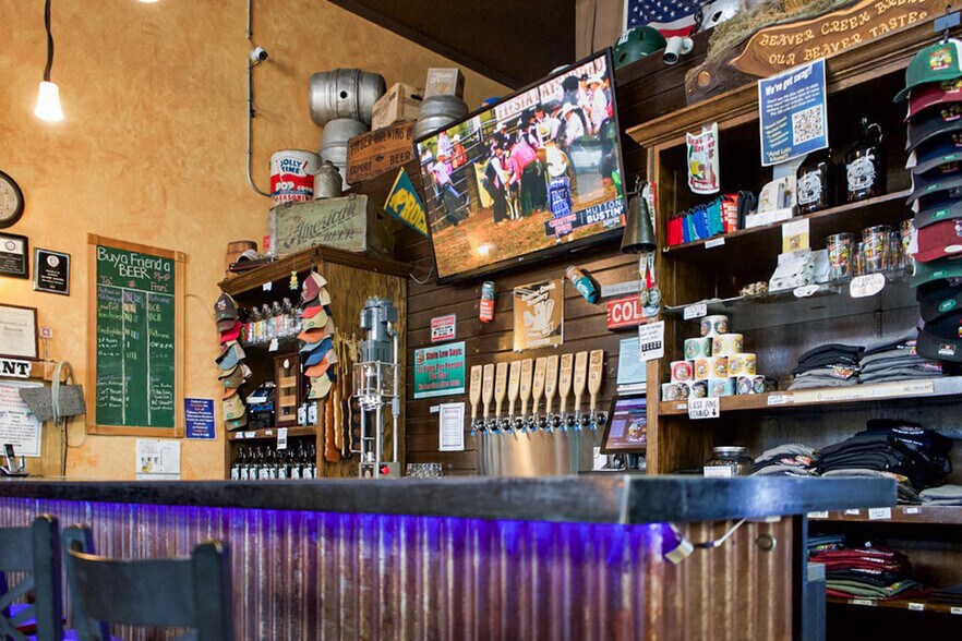 More Photos Of 104 W Orgain Ave, Wibaux Storefront For Sale