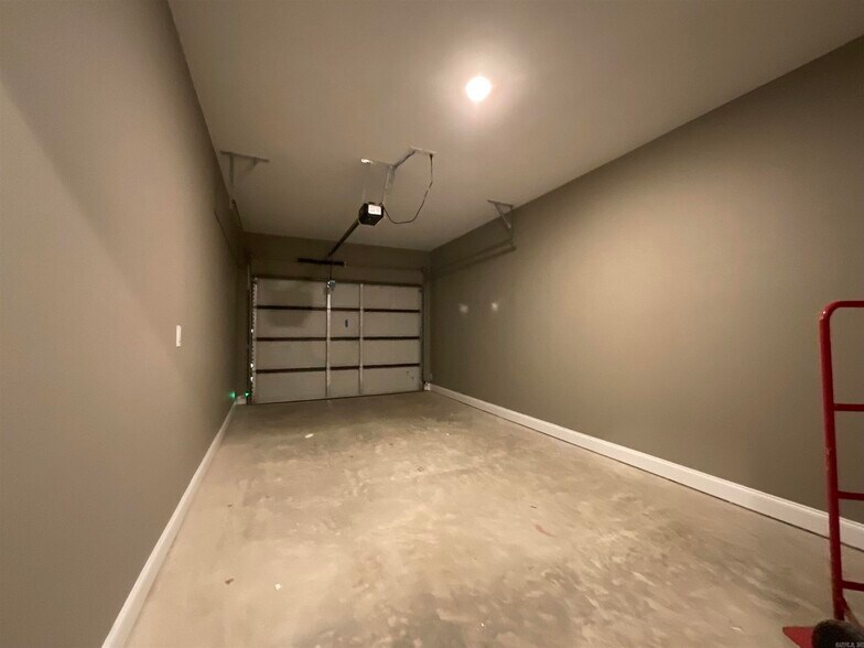 More Photos Of 405 & 407 E Center Street, Jacksonville Specialty For Sale