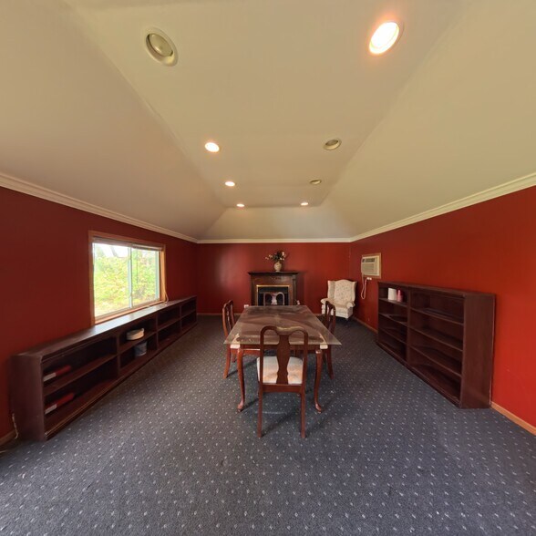 More Photos Of 805 E Palatine Rd, Palatine Office For Sale