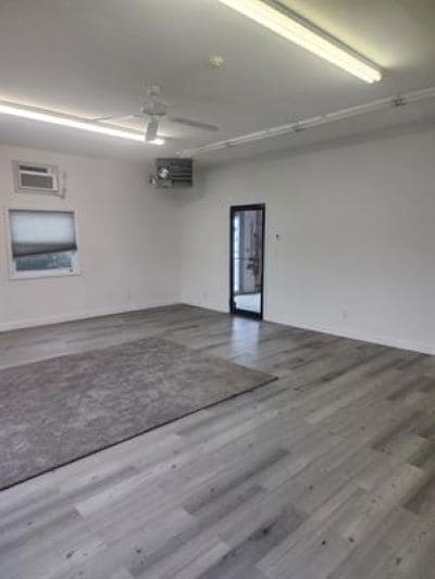 More Photos Of 414 Rt-125, Brentwood Freestanding For Lease