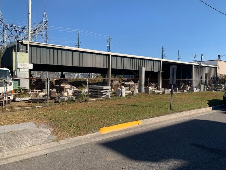 More Photos Of 918 E Broad St, Savannah Land For Sale