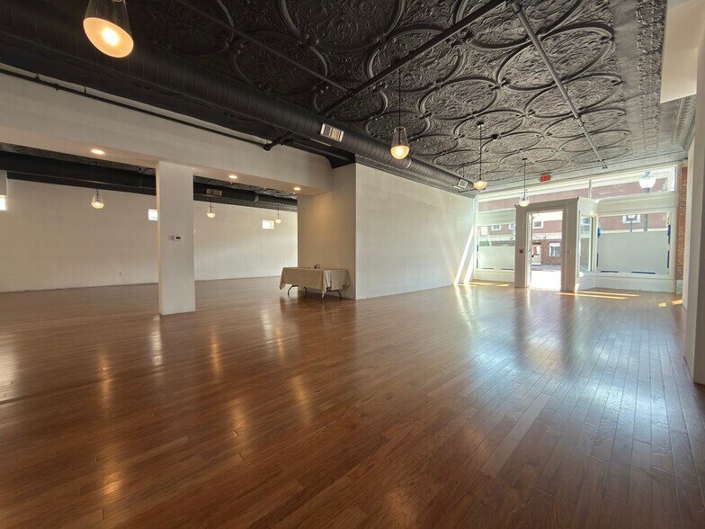 More Photos Of 41 South St, Glens Falls Storefront Retail Residential For Lease