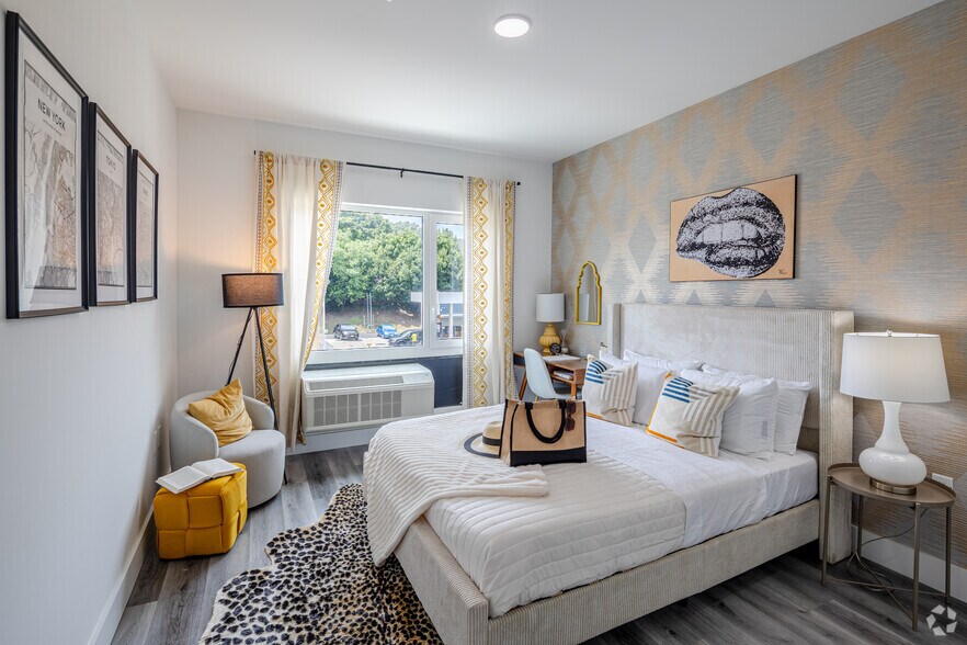 More Photos Of 102 Washington Ave, Belleville Apartments For Lease