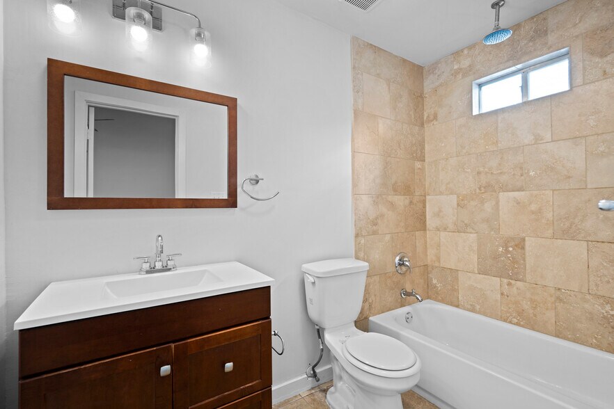More Photos Of 2523 Durwood St, Austin Apartments For Sale