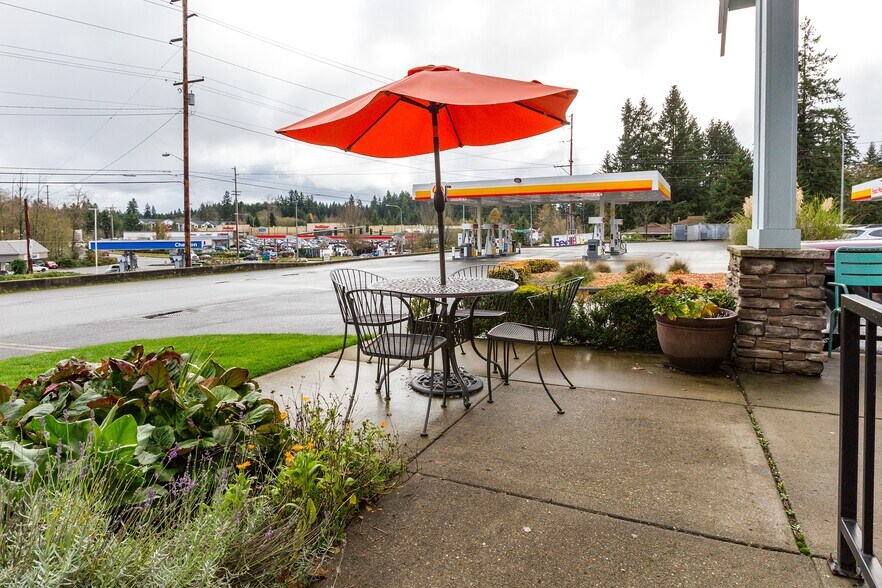 More Photos Of 4720 Bethel Rd SE, Port Orchard Freestanding For Sale