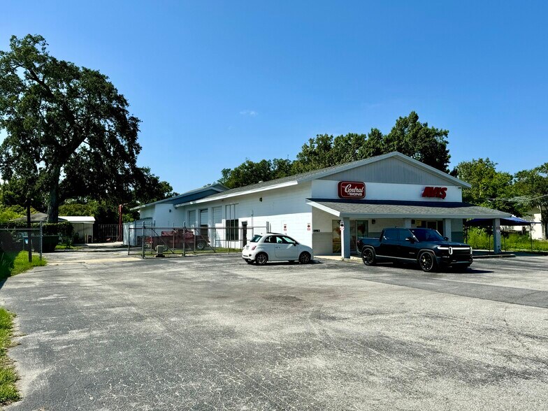 More Photos Of 517 Mason Ave, Daytona Beach Freestanding For Lease