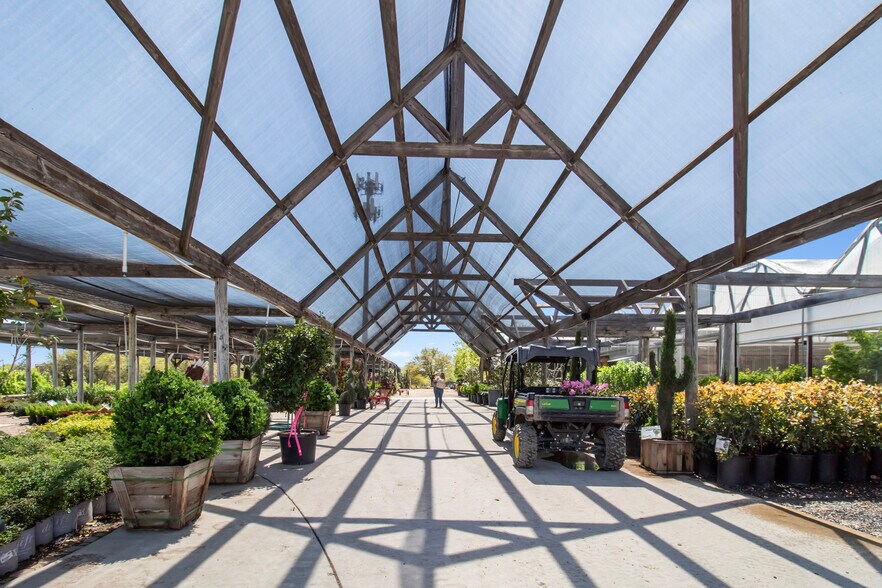 More Photos Of 7744 Blue Mound Rd, Fort Worth Garden Center For Sale