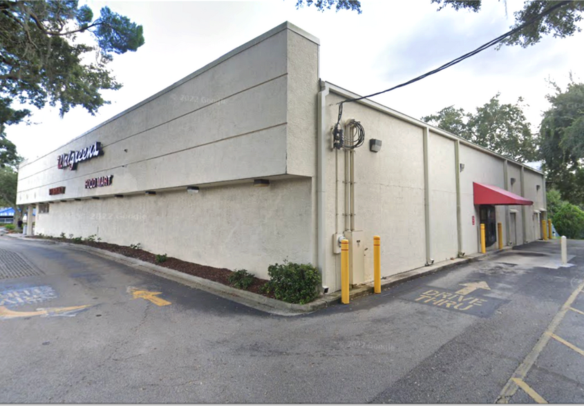 More Photos Of 2111 E Busch Blvd, Tampa Freestanding For Sale