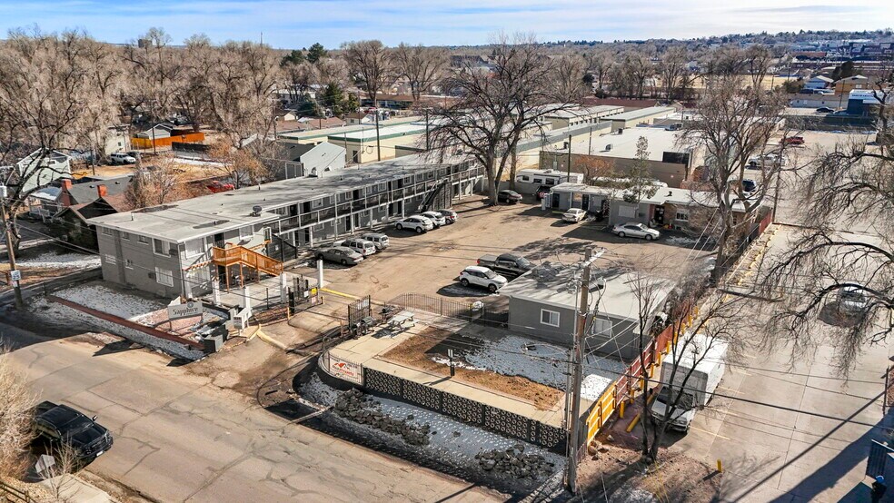 More Photos Of 221-225 E Brookside St, Colorado Springs Apartments For Sale