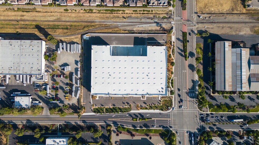 More Photos Of 6011-6013 Las Positas Rd, Livermore Warehouse For Lease