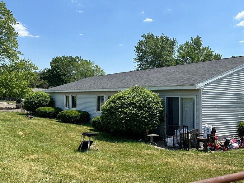 More Photos Of 4601 S Martin Luther King Jr Blvd, Lansing Apartments For Sale