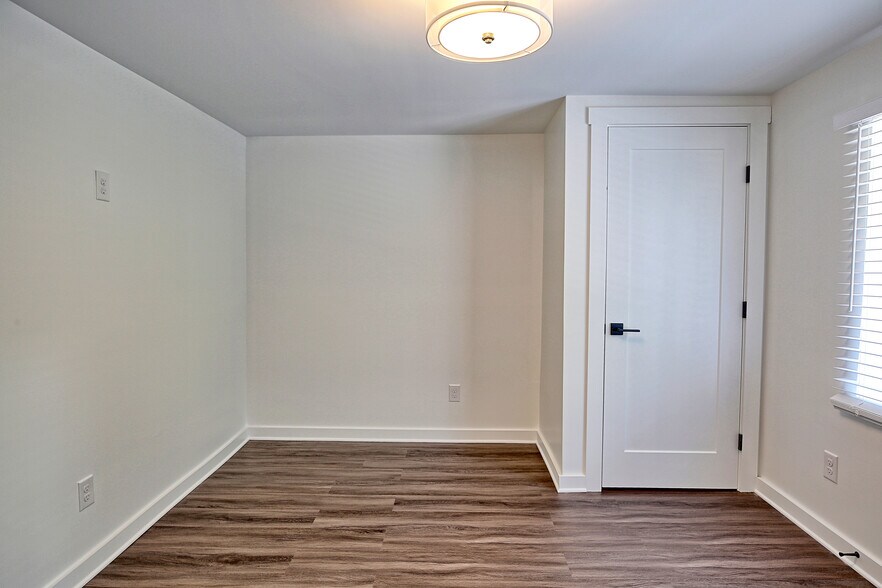 More Photos Of 1026 Ashby Grv SW, Atlanta Apartments For Sale