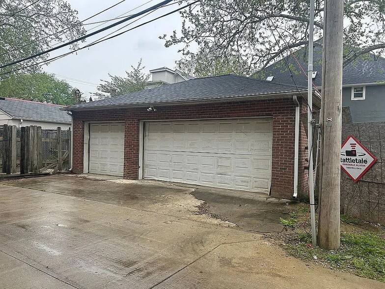 More Photos Of 143 S Garfield Ave, Columbus Apartments For Sale