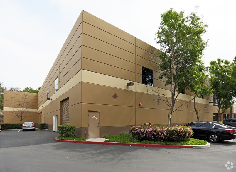 More Photos Of 25 Empire Dr, Lake Forest Light Distribution For Lease