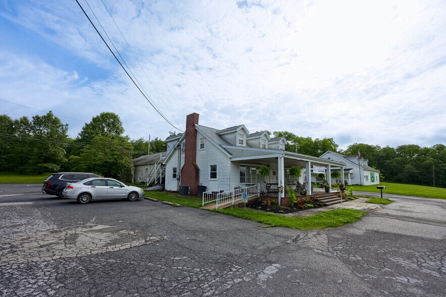 More Photos Of 843-861 Benjamin Franklin Hwy, Douglassville Land For Sale