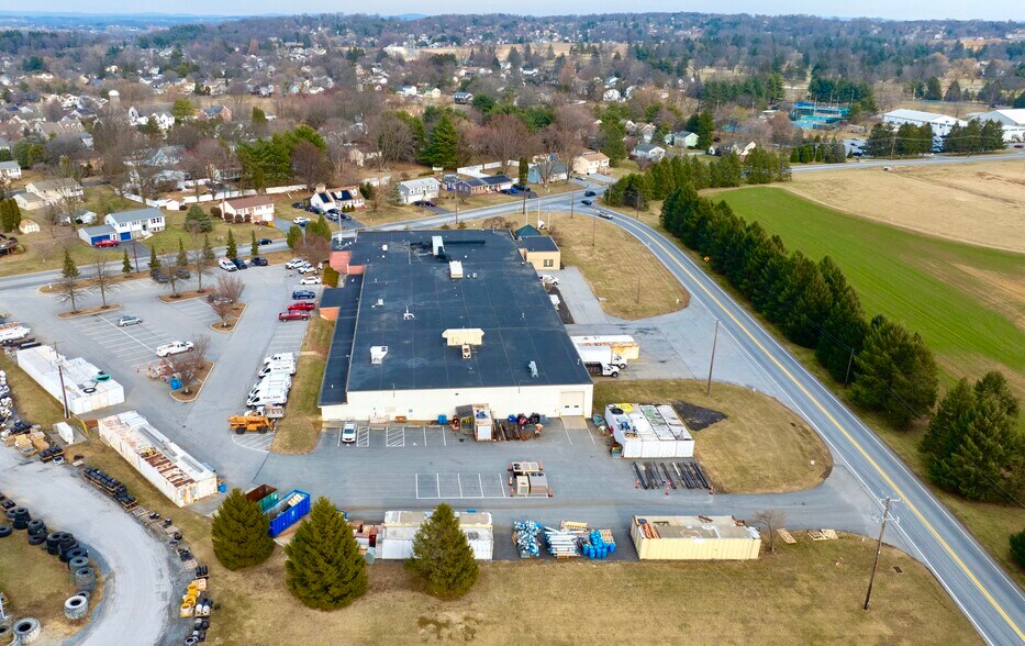 More Photos Of 1195 Ivy Dr, Lancaster Manufacturing For Sale