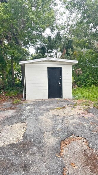 More Photos Of 4422 N Hale Ave, Tampa Apartments For Sale