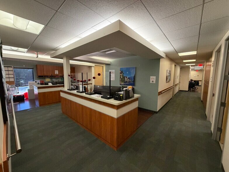 More Photos Of 393-401 S Fair Oaks Ave, Pasadena Medical For Sale